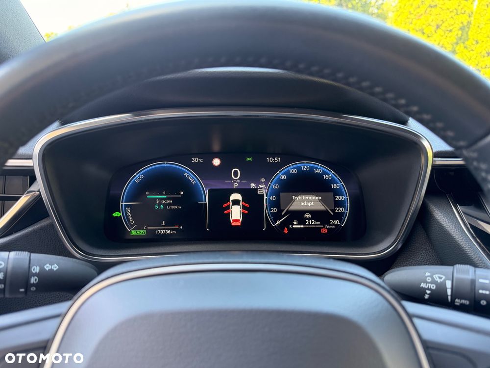 Toyota Corolla 1.8 Hybrid Comfort - 22