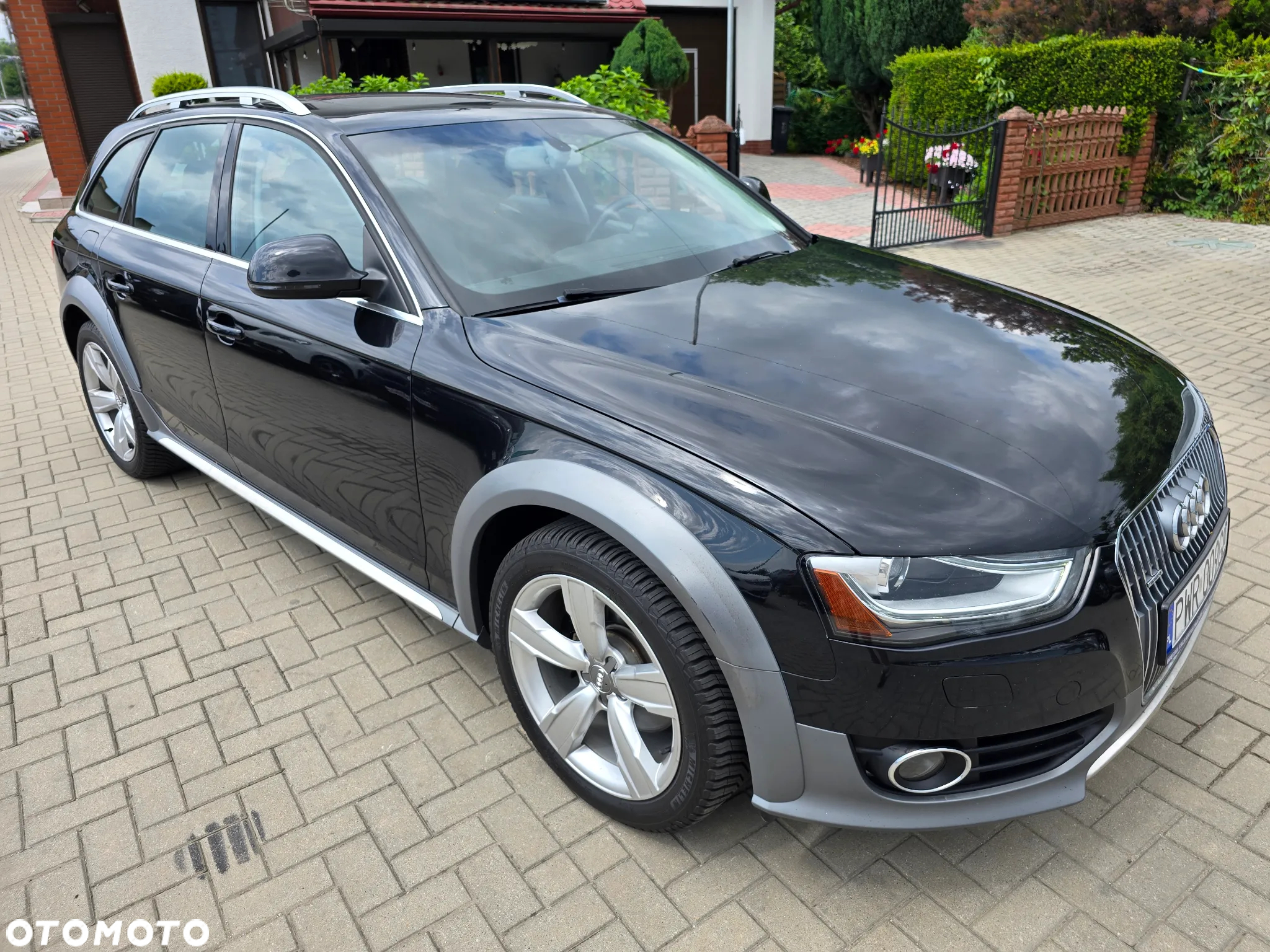Audi A4 Allroad - 2