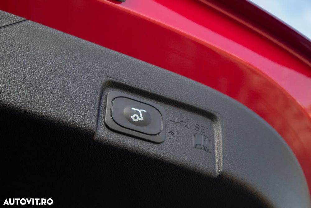 Ford Puma 1.0 EcoBoost MHEV ST Line X - 38