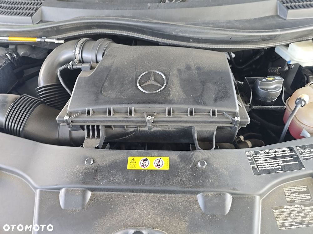 Mercedes-Benz Vito - 15