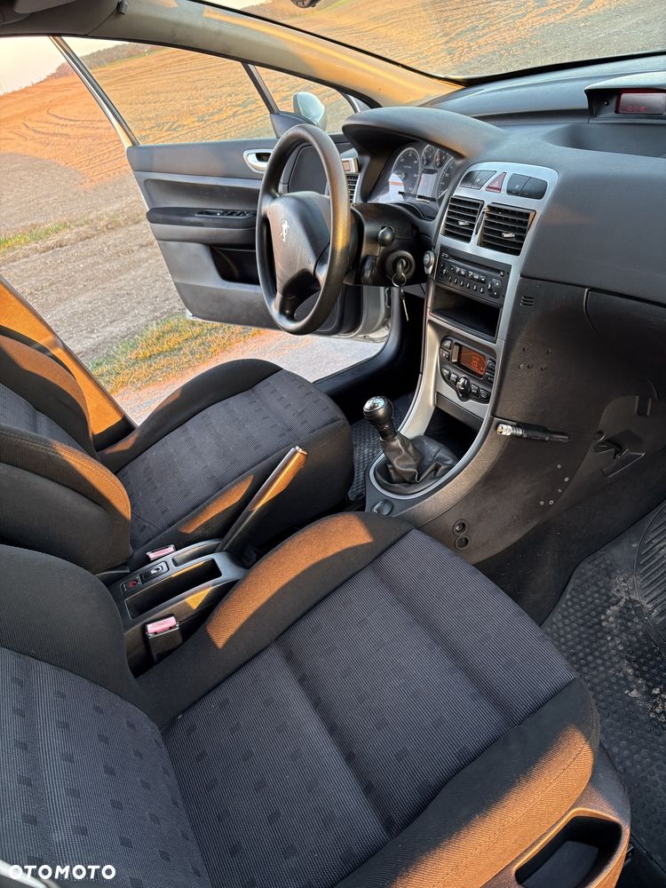 Peugeot 307 - 6