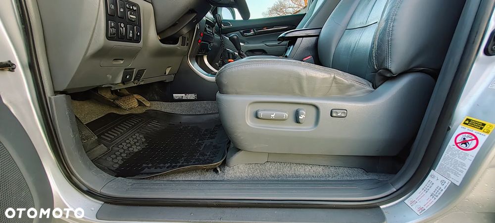 Toyota Land Cruiser 3.0 D Sol Navi Platinium - 23