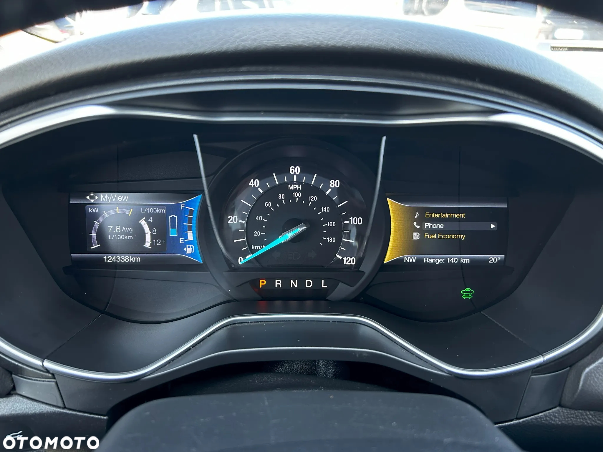 Ford Fusion 2.0 EcoBoost Titanium - 12