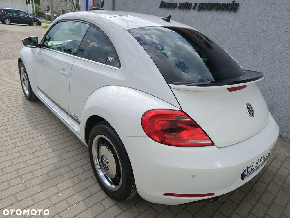 Volkswagen Beetle - 7