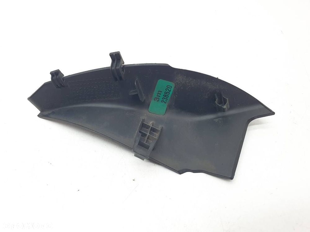 NAROŻNIK PODSZYBIA ZAŚLEPKA TRÓJKĄT PRAWY SUZUKI VITARA III 72332-54P0 - 2