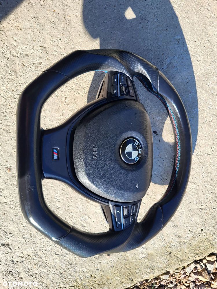 Kierownica z Łopatkami airbag bmw m5 f10 m6 f06 f12 f13 v8 4.4 560km 5