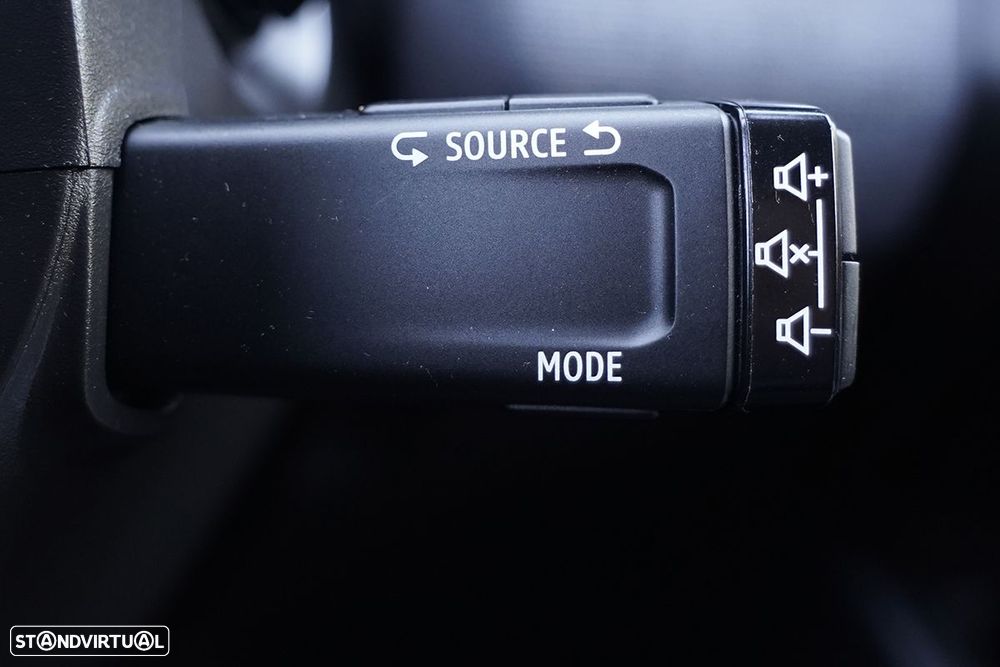 Mitsubishi Colt 1.0 MPI-T Invite - 18