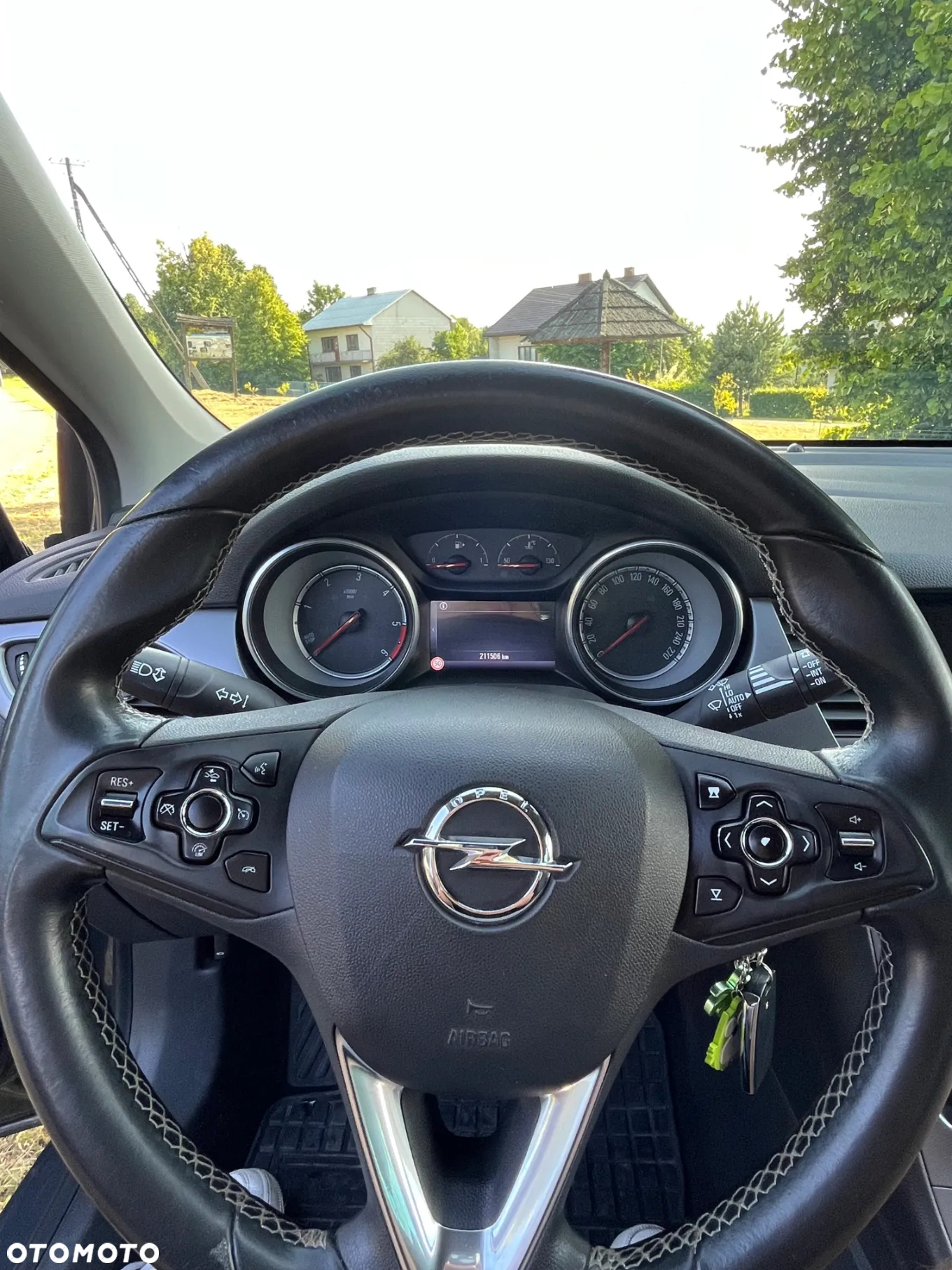 Opel Astra IV 1.6 CDTI Sport - 17