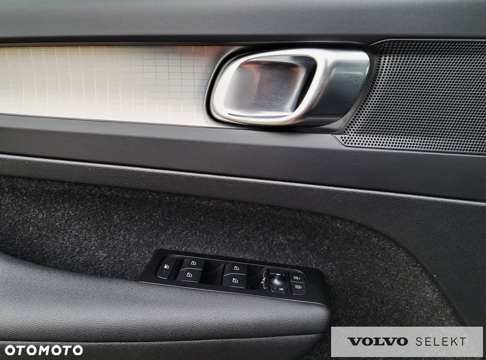 Volvo XC 40 - 26
