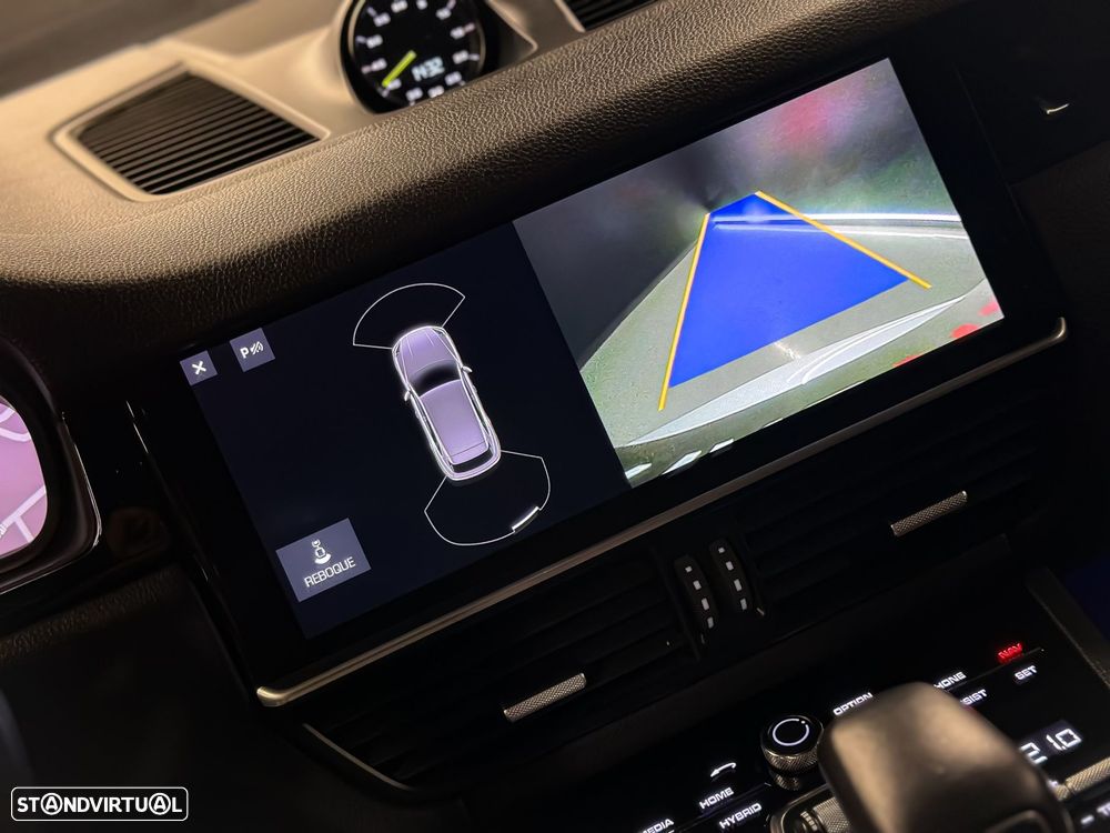 Porsche Cayenne E-Hybrid - 15