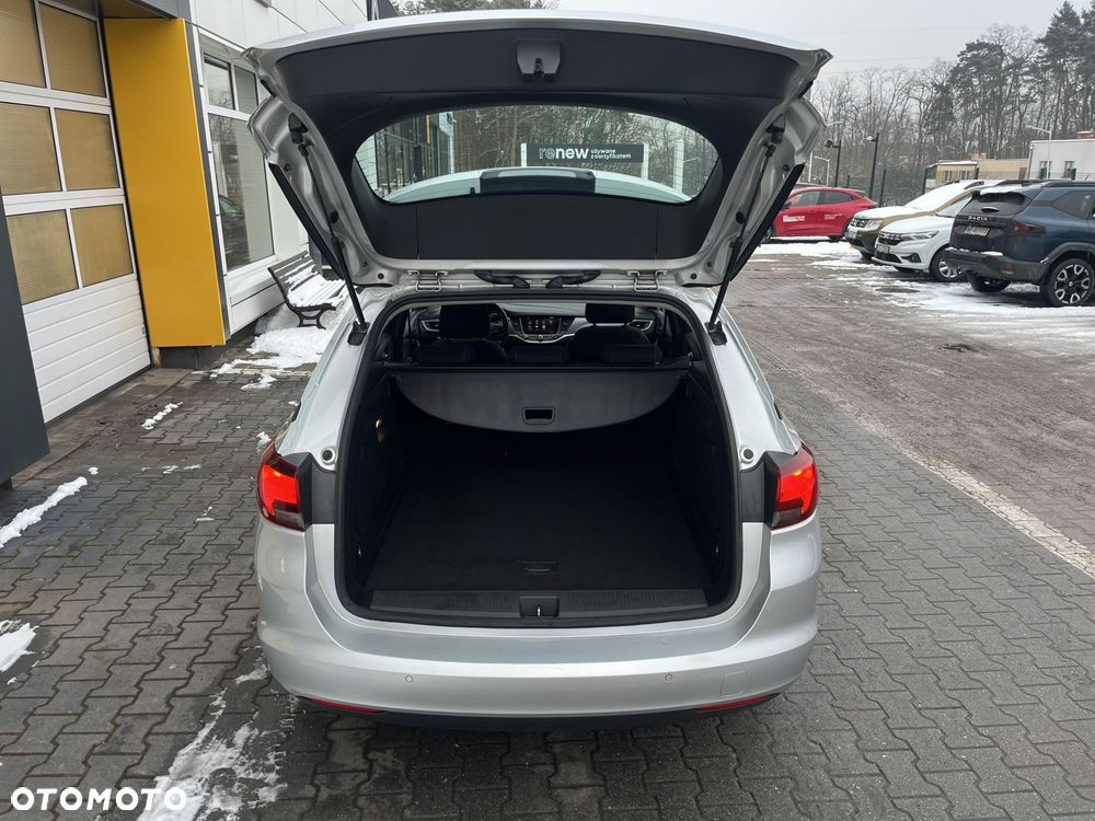 Opel Astra 1.6 CDTI Enjoy - 17