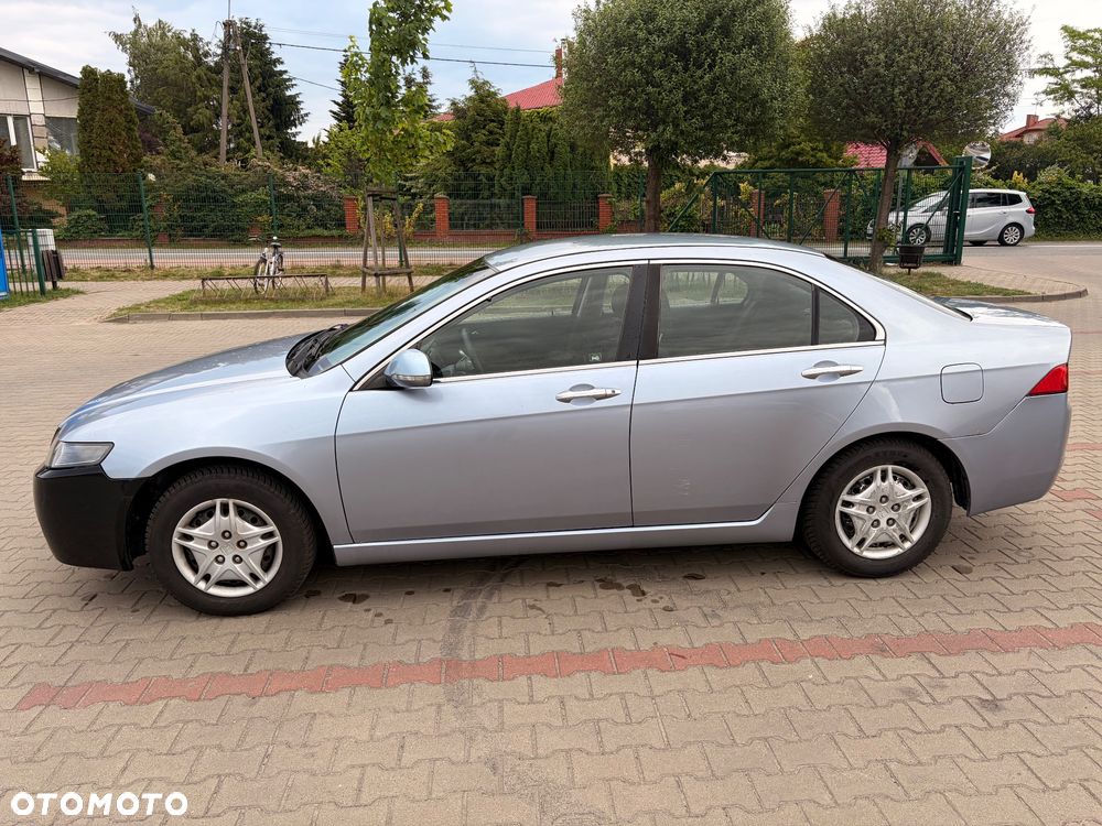 Honda Accord 2.0 i Comfort - 2