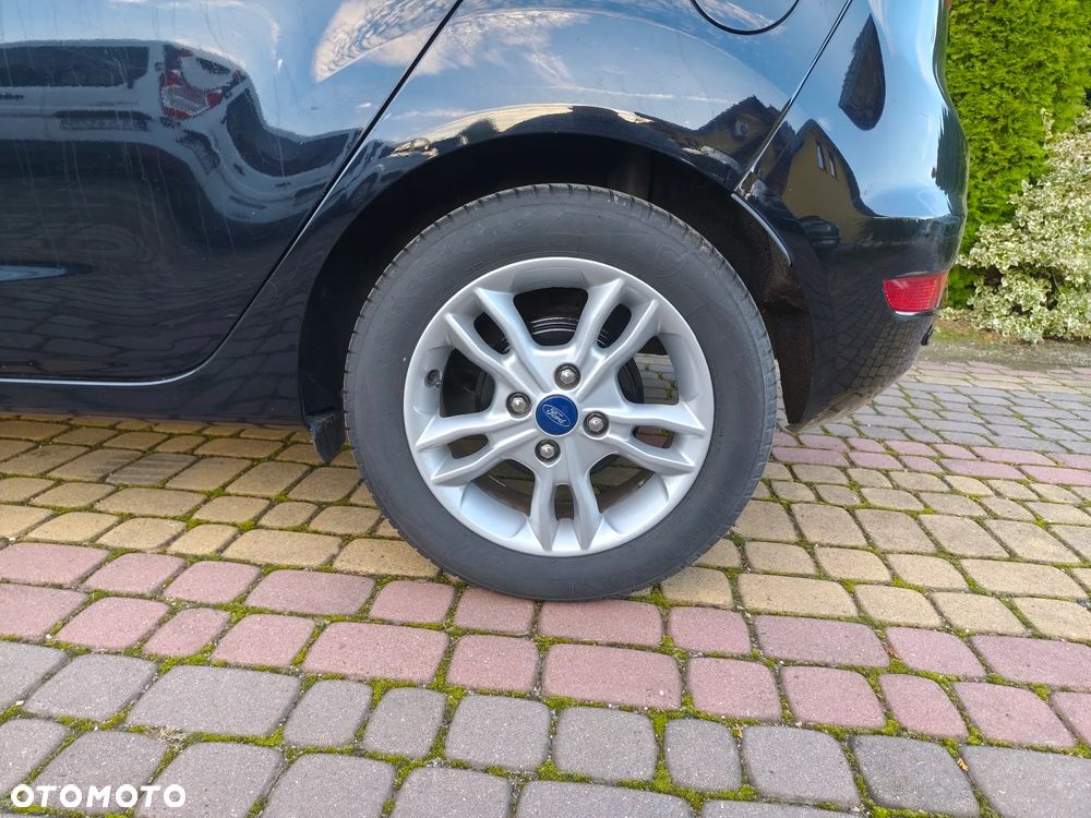 Ford Fiesta 1.0 EcoBoost Titanium ASS - 27