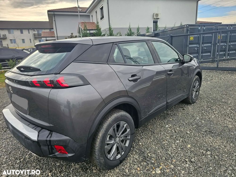 Peugeot 2008 1.2 L PureTech STT EAT8 Allure - 3