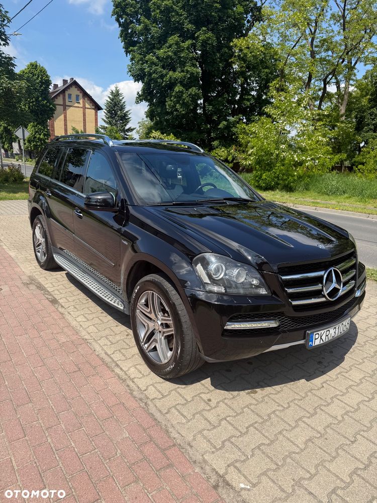 Mercedes-Benz GL 350 CDI DPF 4Matic BlueEFFICIENCY 7G-TRONIC Grand Edition - 1