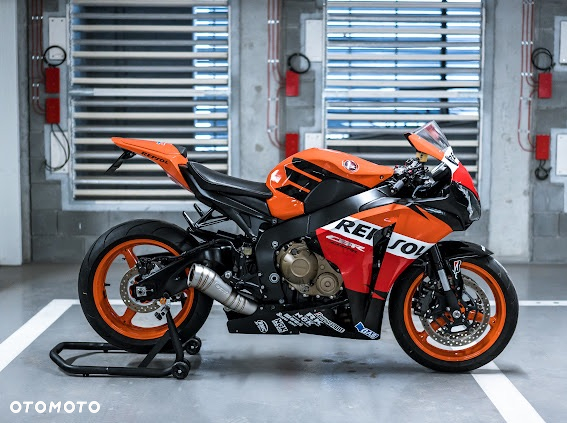 Honda CBR - 15