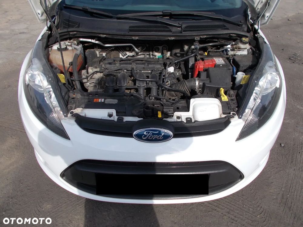 Ford Fiesta 1.25 Trend Edition - 8