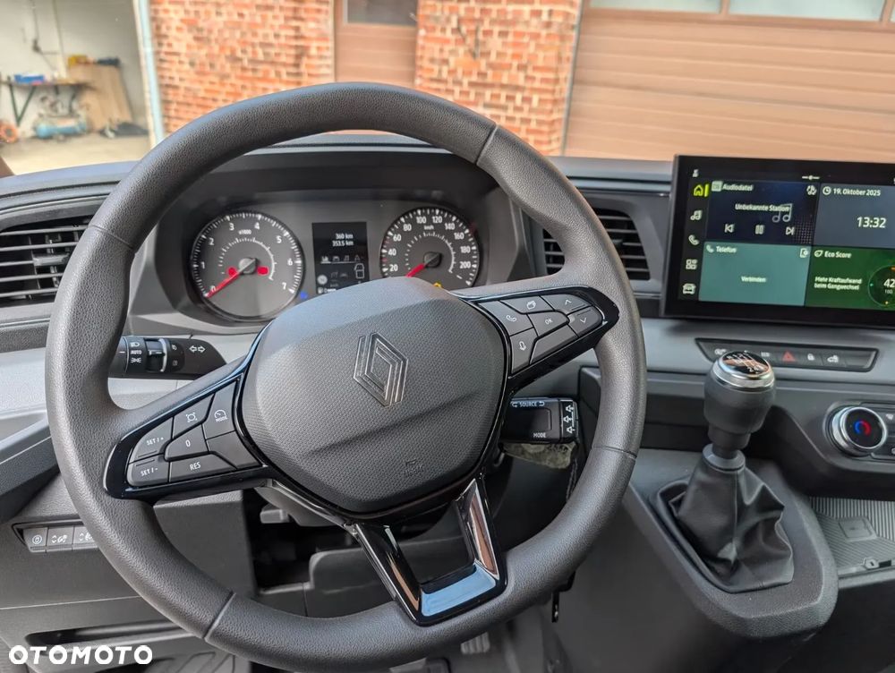 Renault Master L3H2 3,5t BLUE dCi - 16