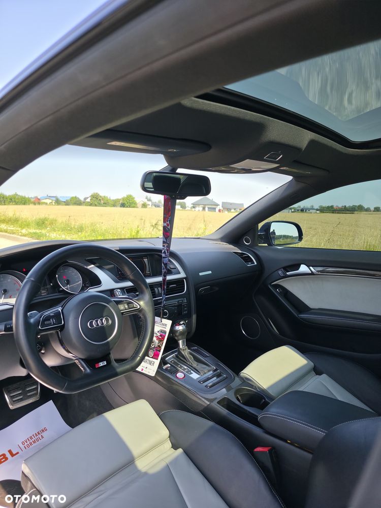 Audi S5 Coupé - 6