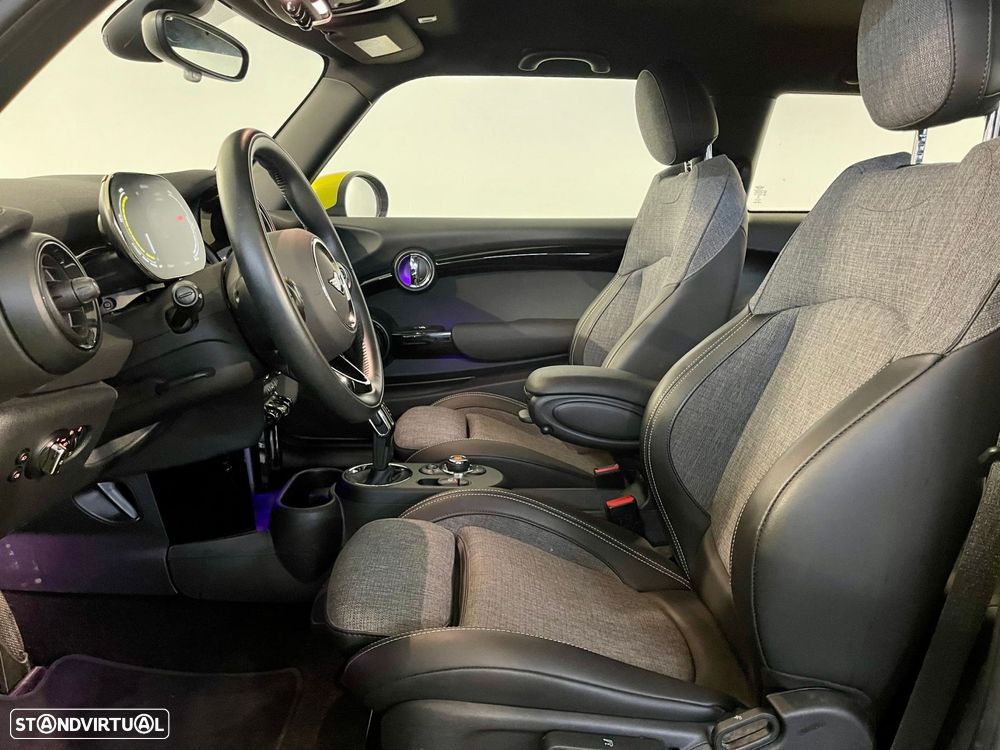 MINI 3 Portas Cooper SE Classic - 14