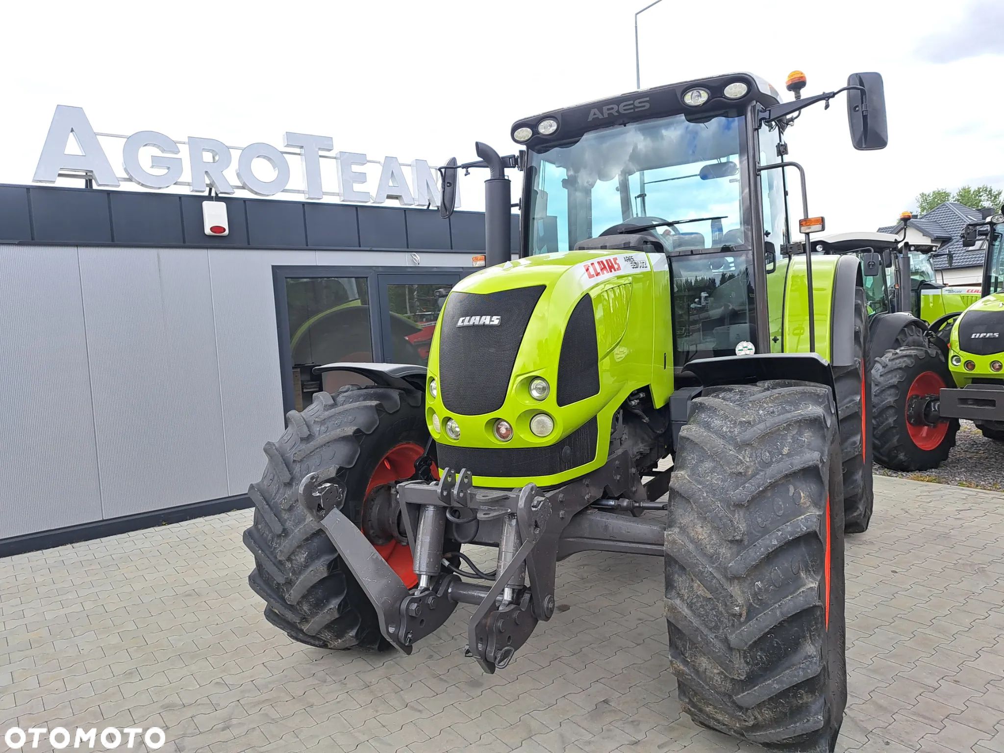 Claas ARES 657 ATZ - 1