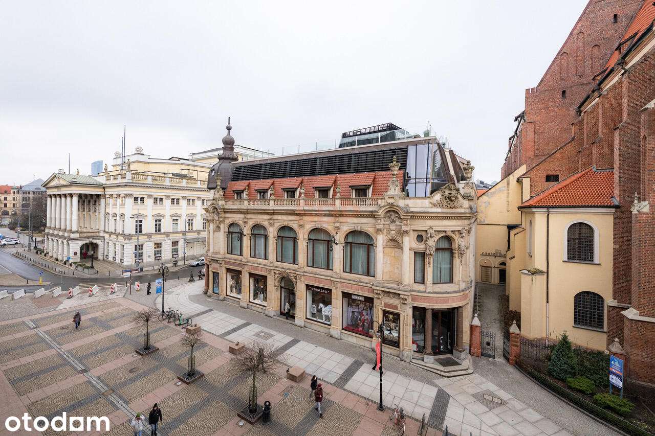 Kawalerka w Rynku, w budynku z windą.