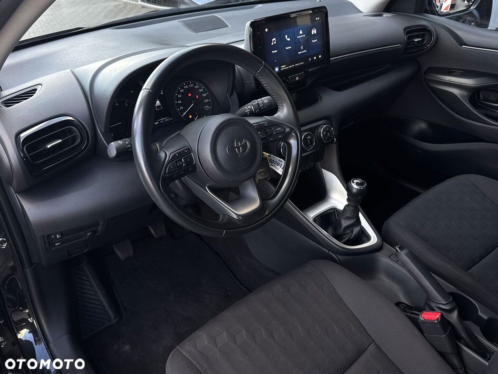 Toyota Yaris 1.5 Comfort - 11