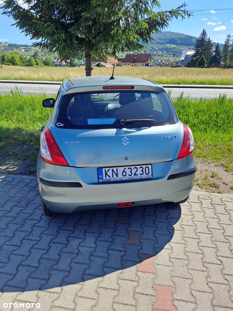 Suzuki Swift - 3