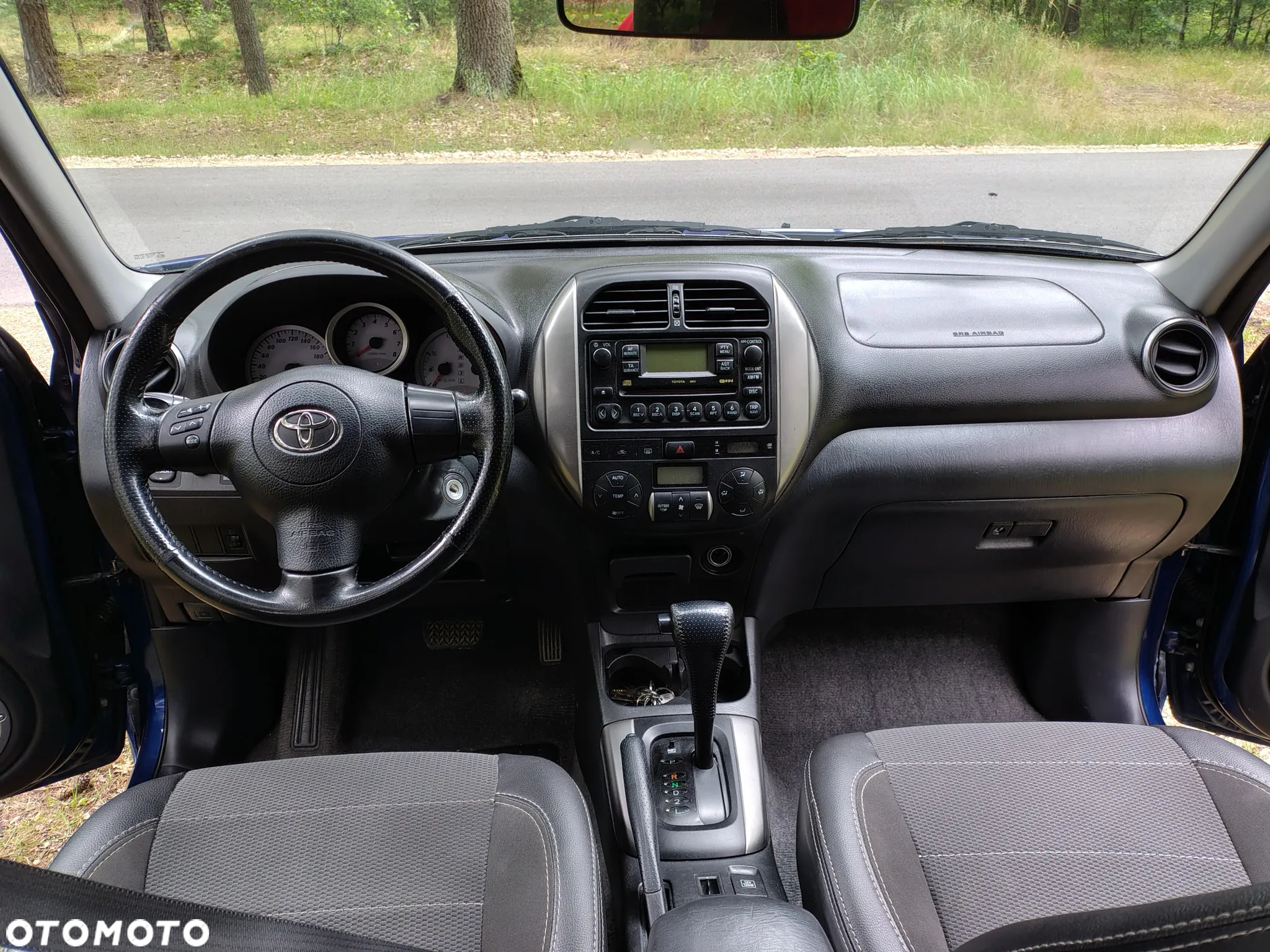 Toyota RAV4 2.0 VVT-i Sol - 17