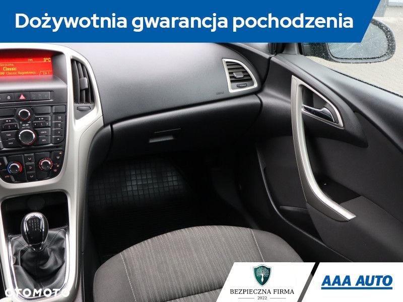 Opel Astra - 9