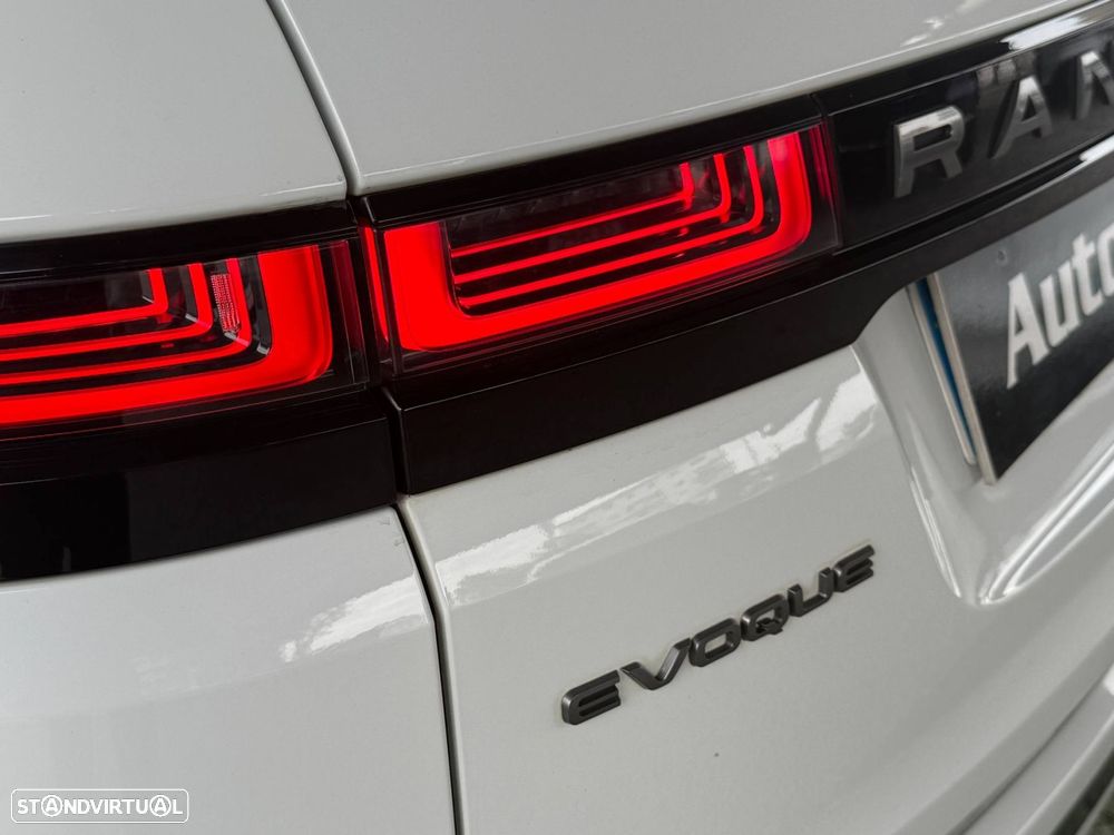 Land Rover Range Rover Evoque 2.0 D150 AWD R-Dynamic SE Auto - 19