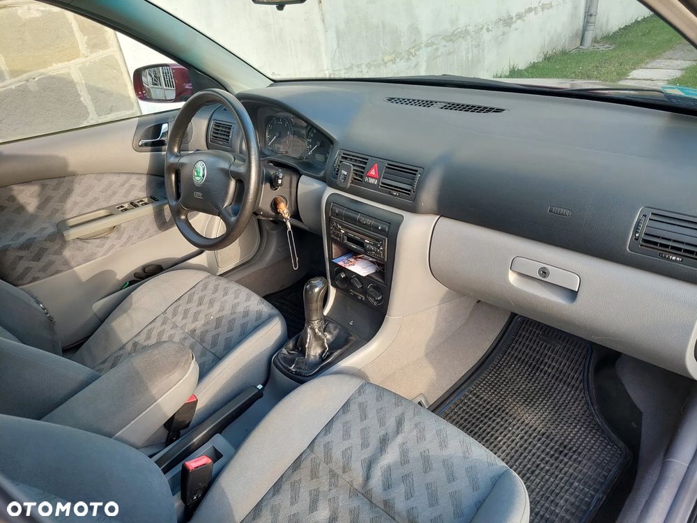 Skoda Octavia 1.8 SLX - 13