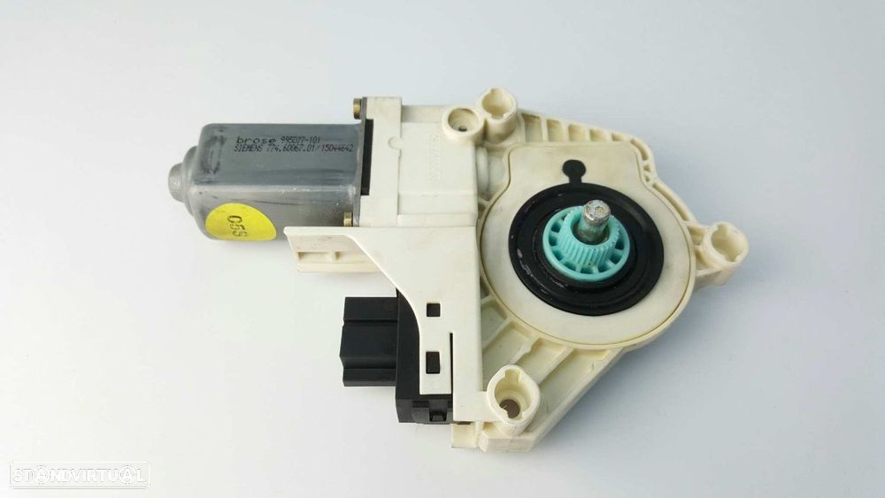 MOTOR ELEVADOR FRENTE DIREITO AUDI A6 BERLINA (4F2) 3.0 TDI QUATTRO (165KW) - 5