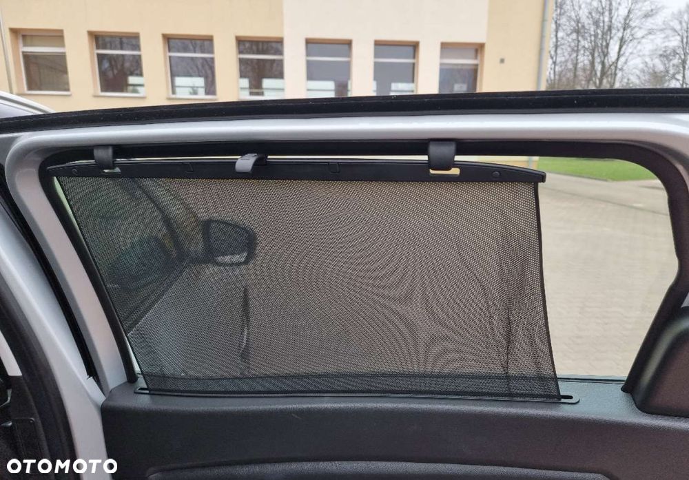 Renault Grand Scenic - 25