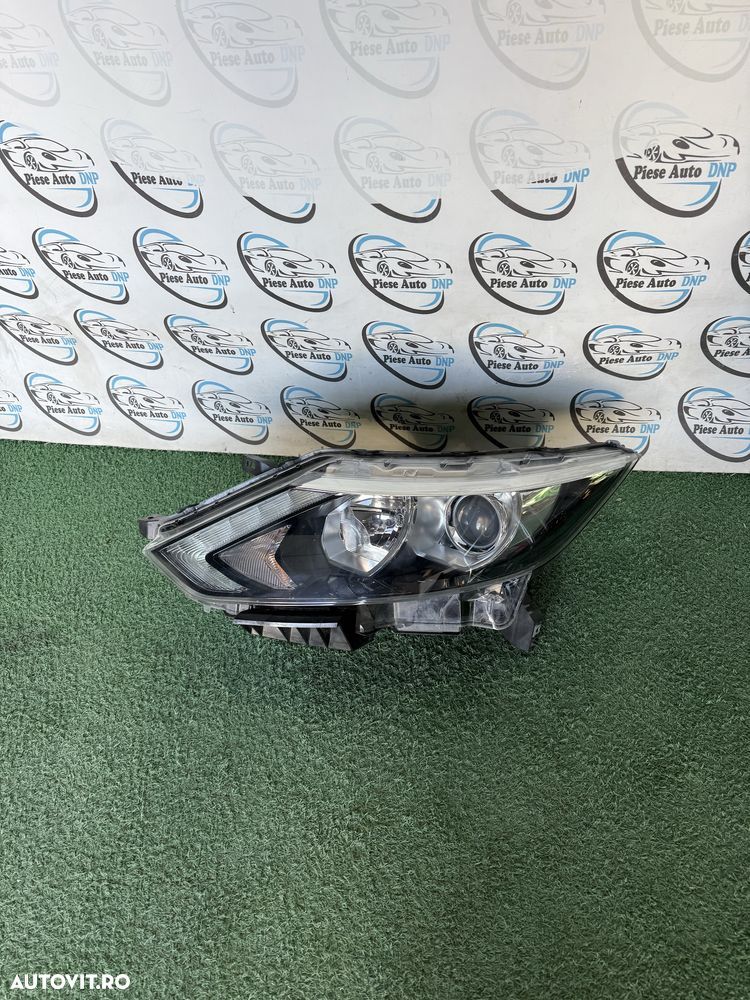 Far stanga Nissan Qashqai 2 j11 2014-2017 - 1