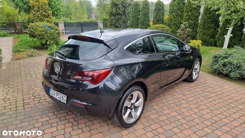 Opel Astra - 20