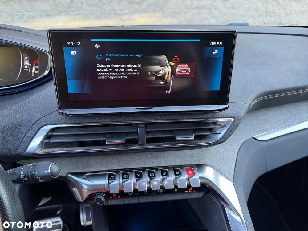 Peugeot 5008 BlueHDI 180 EAT8 GT - 23