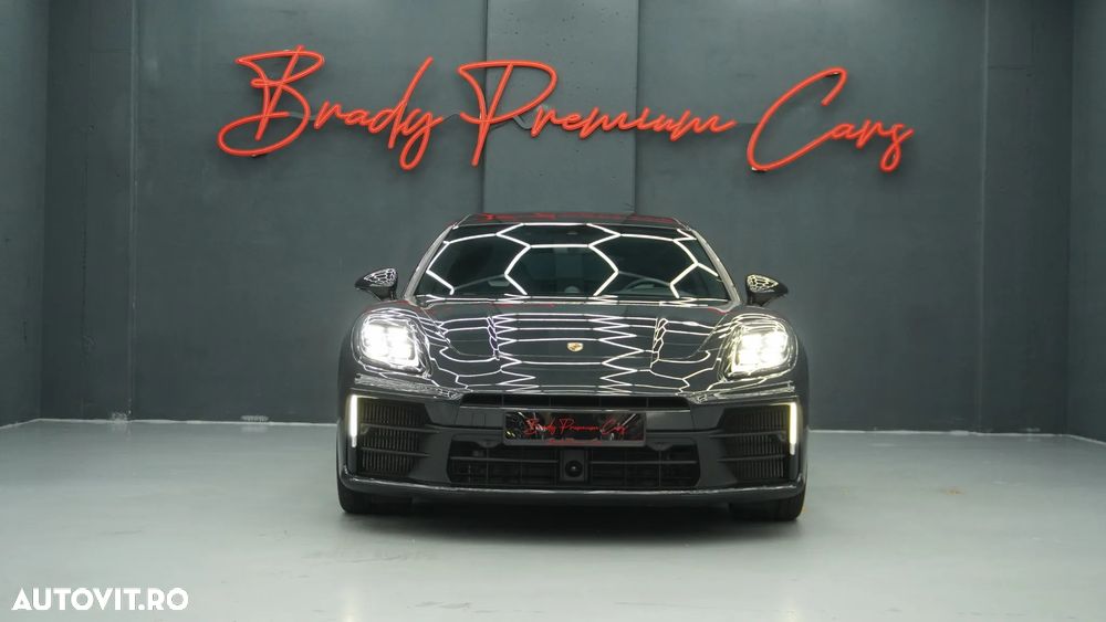 Porsche Panamera 4 - 5
