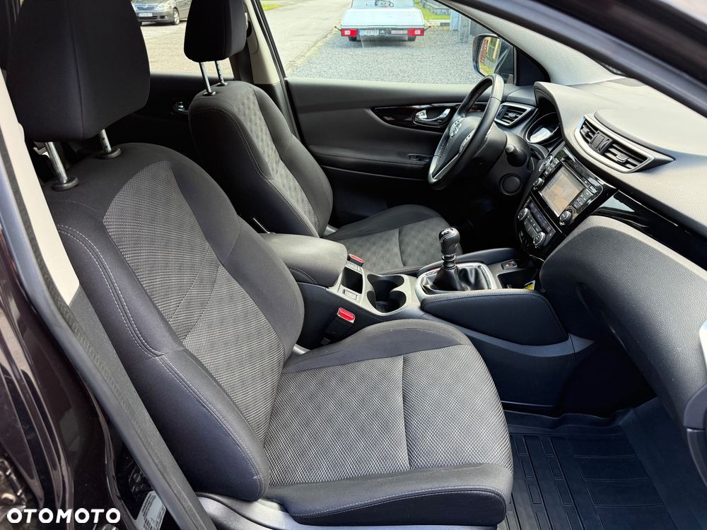 Nissan Qashqai 1.6 DIG-T N-Connecta - 13