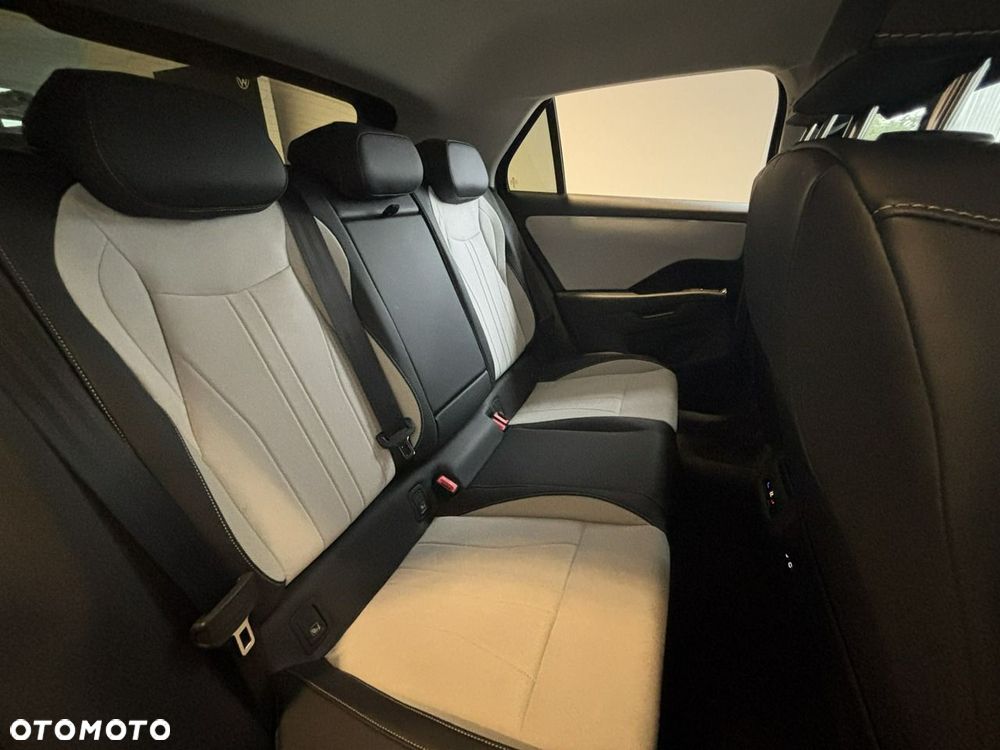 Volkswagen T-Roc 1.5 eTSI Style DSG - 16