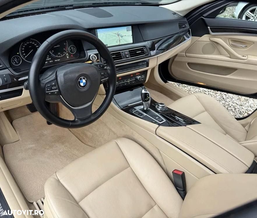 BMW Seria 5 518d Aut. - 12
