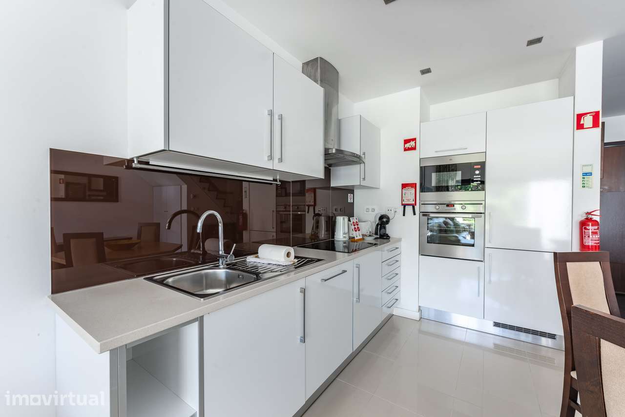 Casa geminada luxuosa com vista para o mar em Lagos - Grande imagem: 3/41