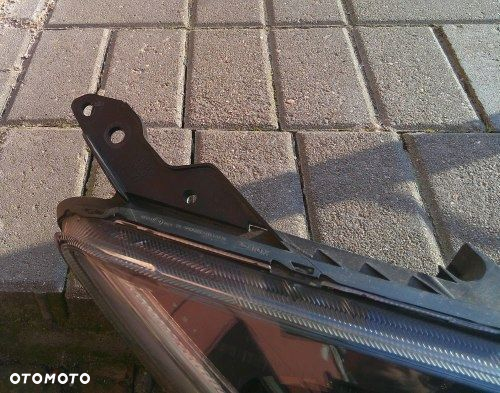 MAZDA 2 II DE 07-14 PRAWA PRZEDNIA LAMPA ORYGINAŁ EUROPA - 4
