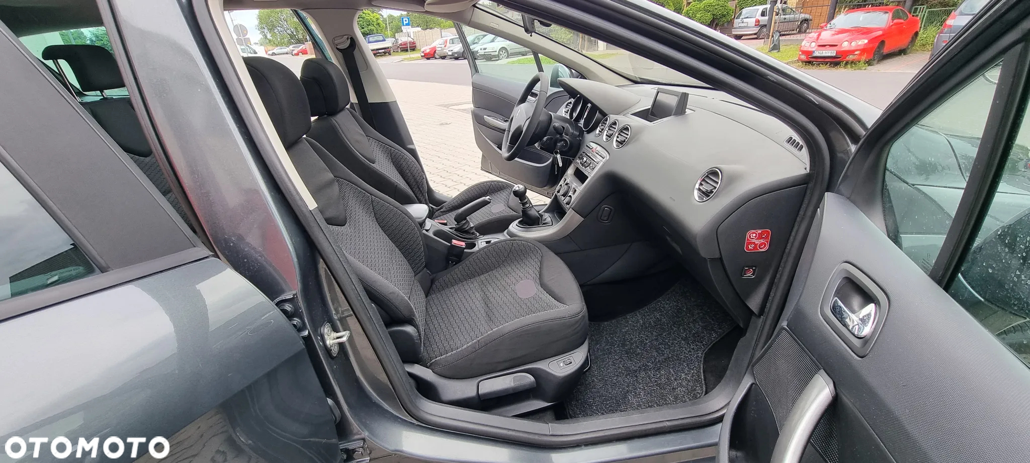 Peugeot 308 - 16