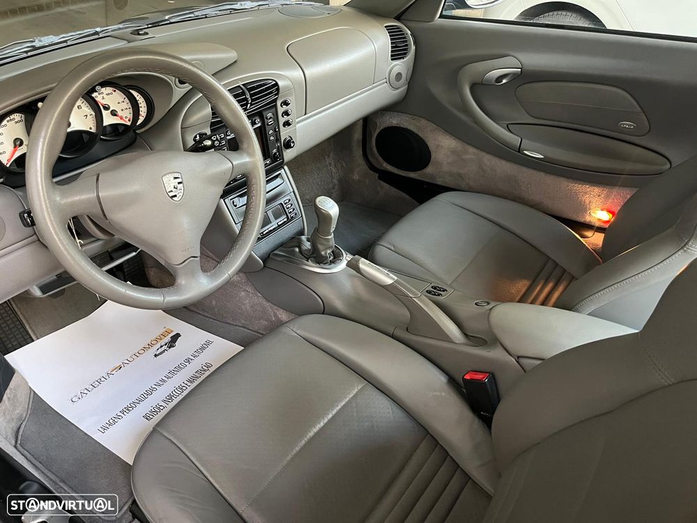 Porsche 911 (996) - 7