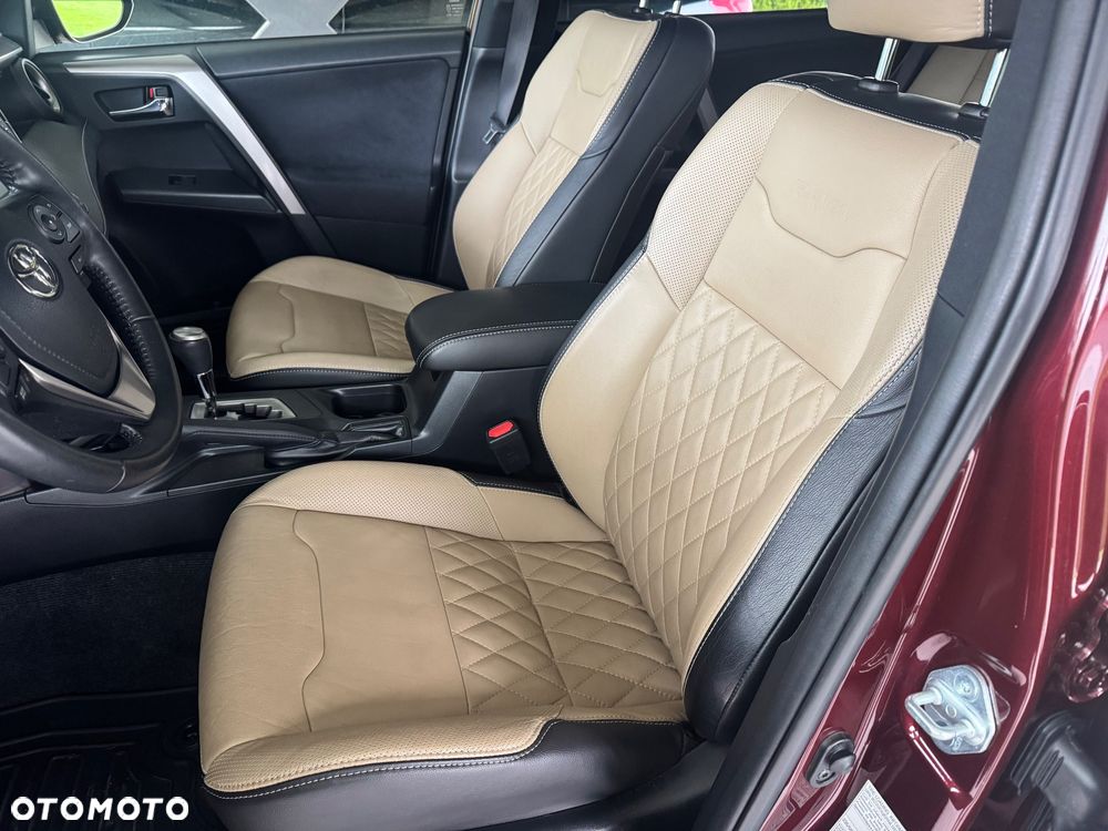 Toyota RAV4 Hybrid Prestige 4x4 - 18
