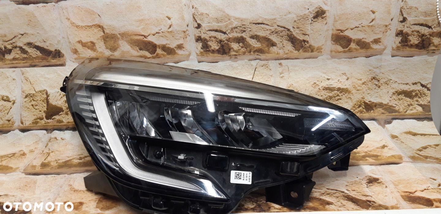renault clio v 5 full led pure vision prawa europa dwa moduły - 13