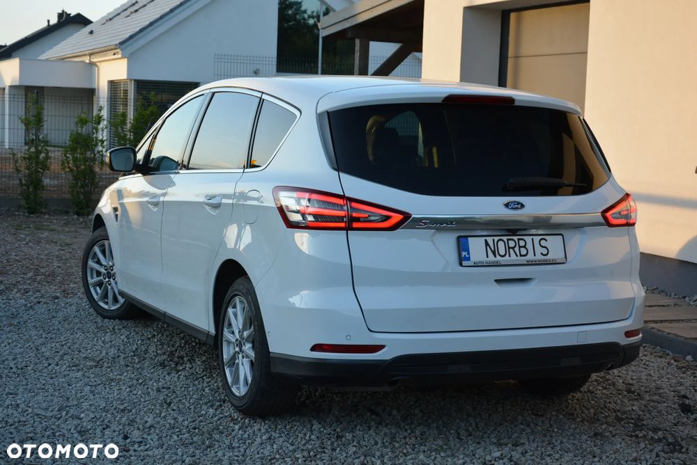 Ford S-Max 2.0 TDCi Titanium - 24