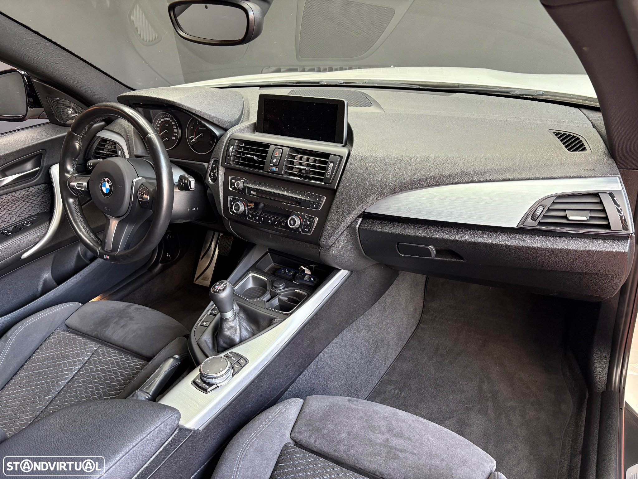 BMW 120 d Pack M - 11