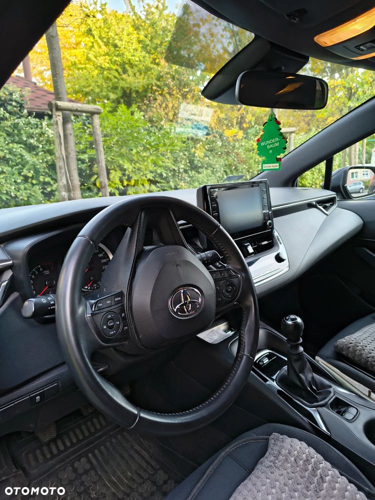Toyota Corolla - 7